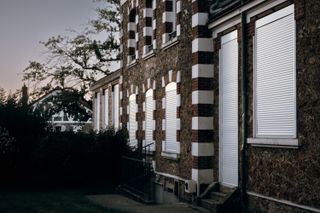 Picture of a closed official building at sunset